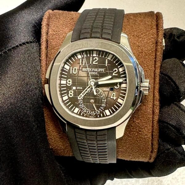 Patek Philippe Aquanaut BLACK DIAL WITH CRONO SUPER CLONE WATCH