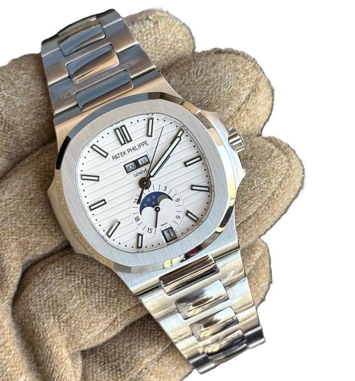 Patek Philippe Nautilus 5726/1A silvery white dial SWISS ETA SUPER MASTER WATCH