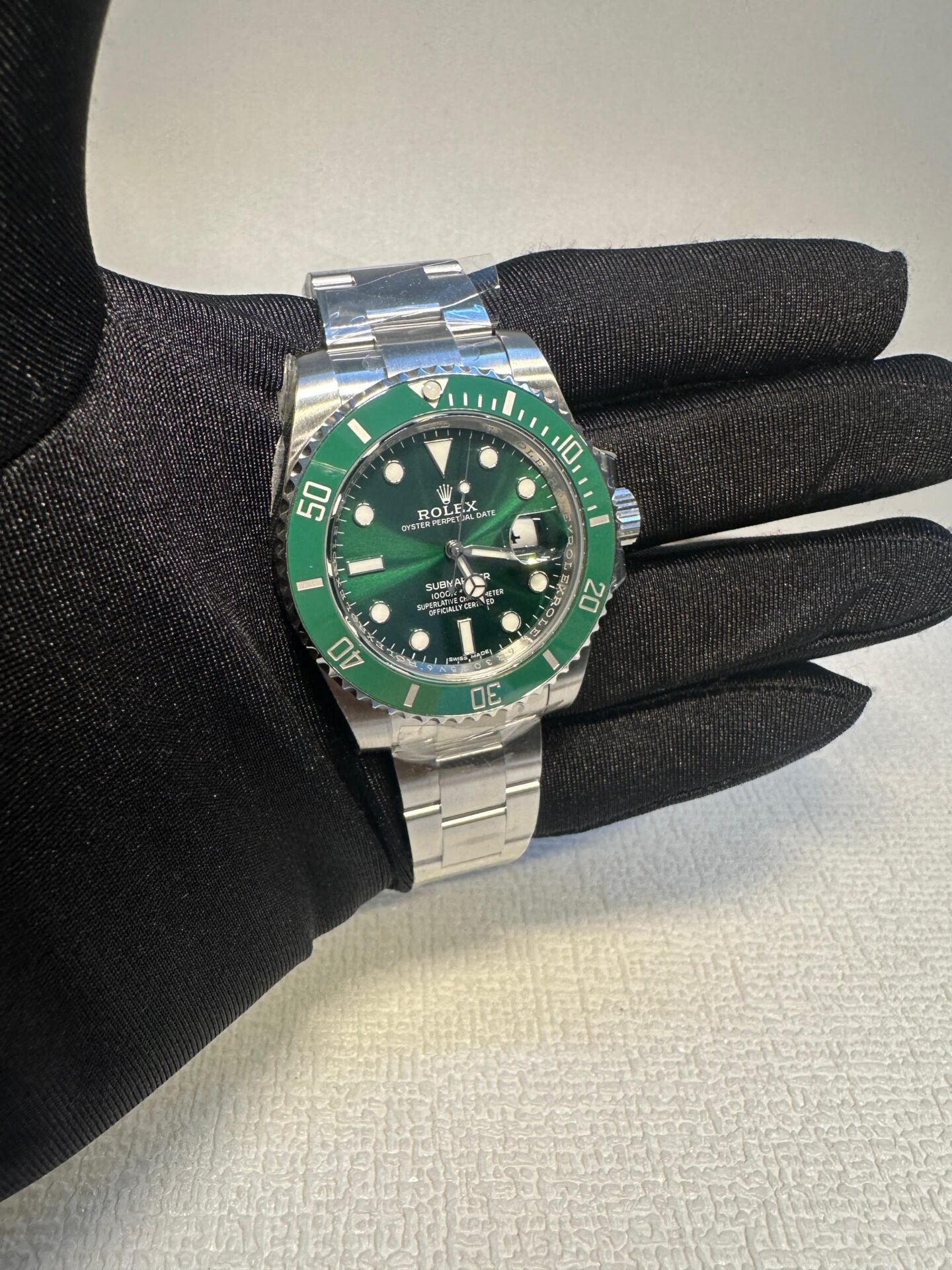 Replica Rolex Submariner Hulk 116610LV Replica Rolex Submariner Hulk 116610LV