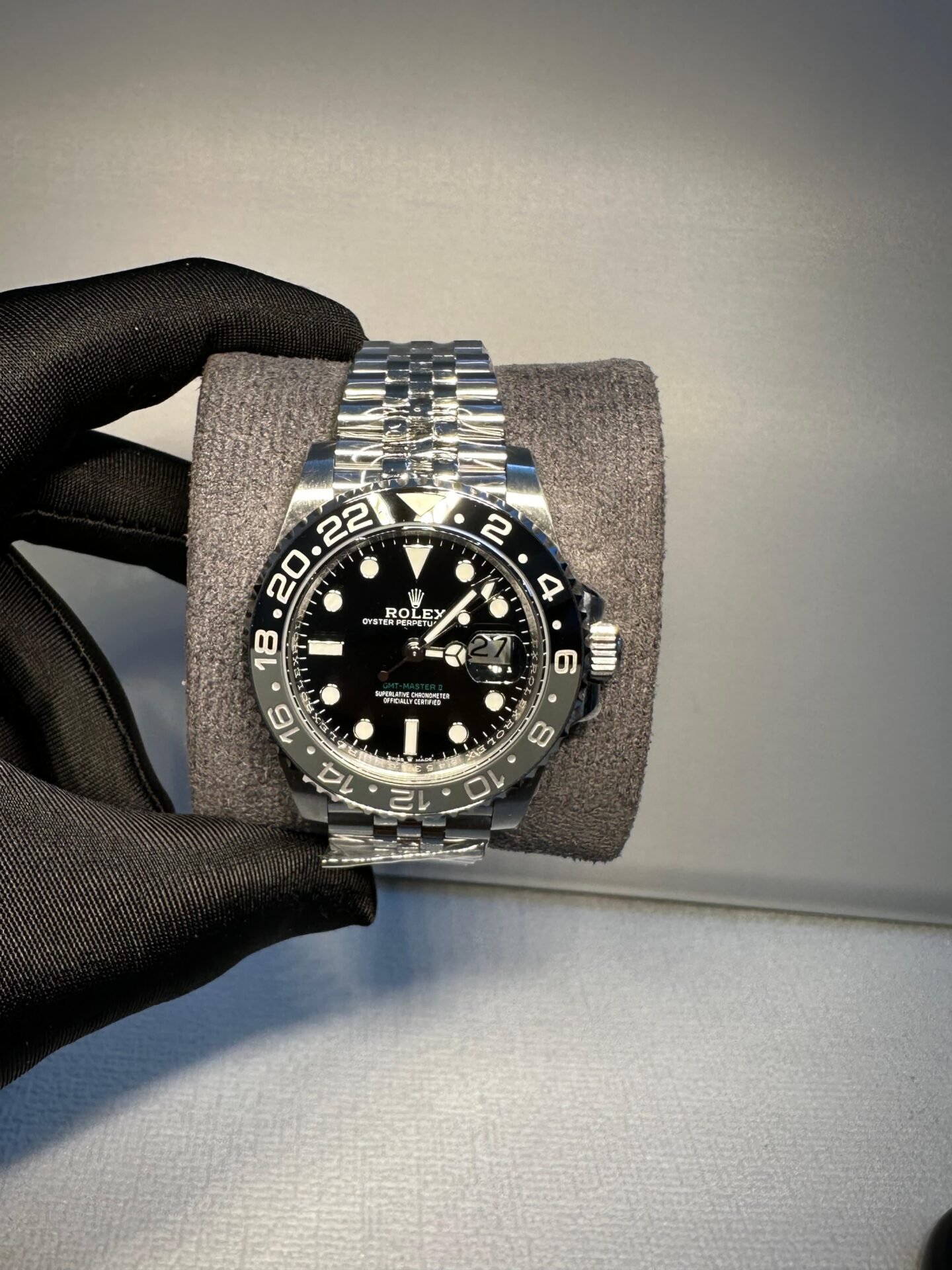 Replica Rolex GMT-Master II "Batman" Replica Rolex GMT-Master II "Batman"