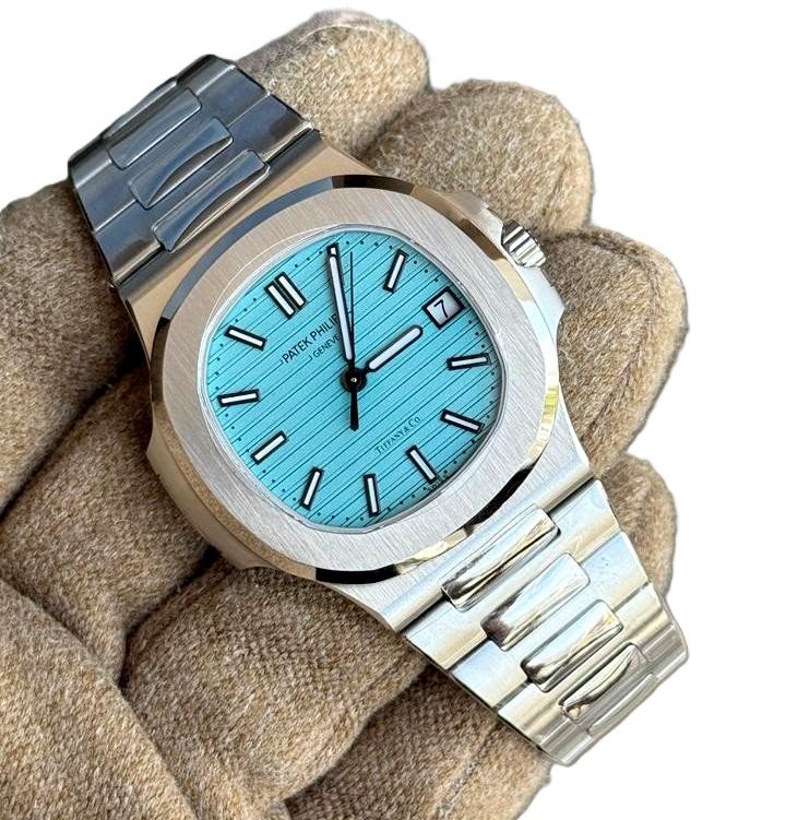 Patek Philippe Nautilus 5711/1A-018 Tiffany Blue Super clone 1:1 watches in dubai